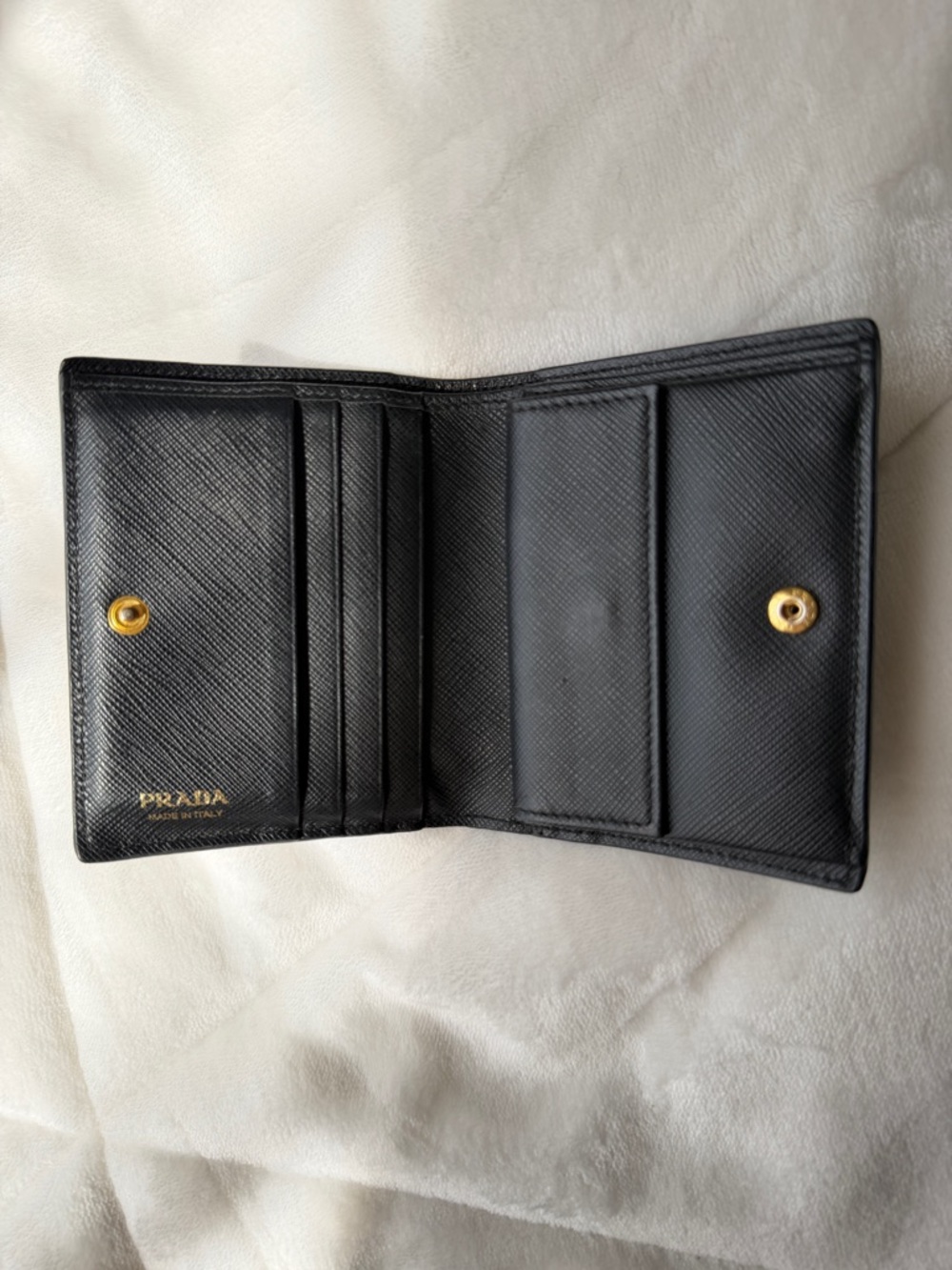 Prada Black Saffiano Leather Card & Key Holder - Picture 3 of 3